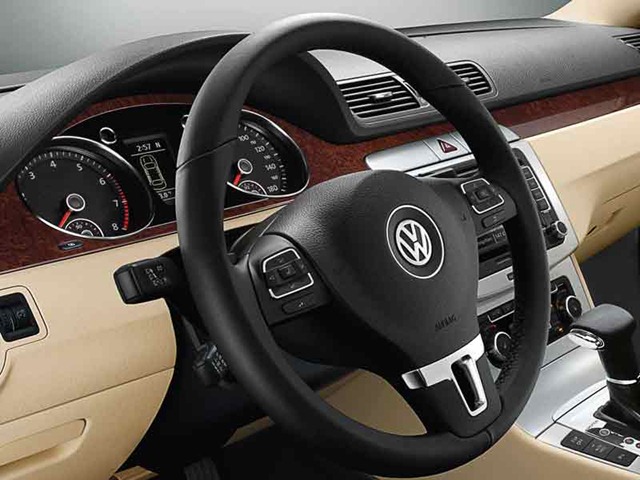 Volkswagen Cc 2010 Interior. 2010 Volkswagen CC Review – A